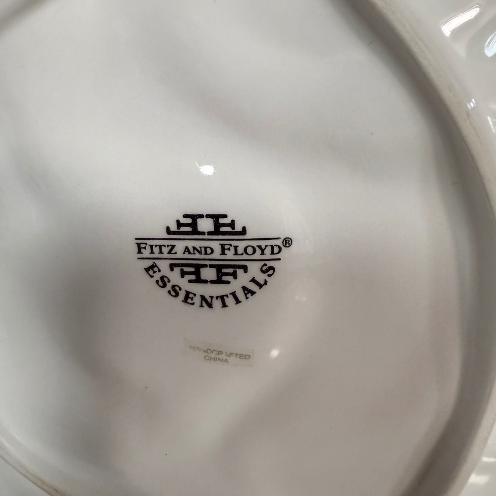 Fitz and Floyd Plaid Christmas Santa Claus Canape Plate Handcrafted China‎ - Picture 6 of 7